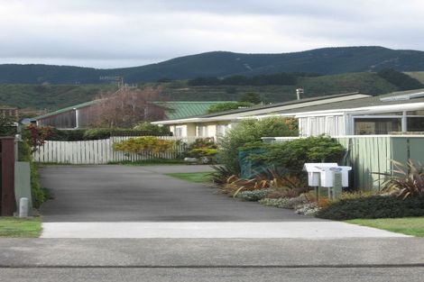 Photo of property in 96 Hillcrest Road, Raumati Beach, Paraparaumu, 5032