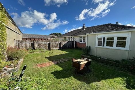 Photo of property in 12 Bush Grove, Trentham, Upper Hutt, 5018