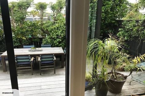 Photo of property in 2/2 Ramsgate Terrace, Mairangi Bay, Auckland, 0630