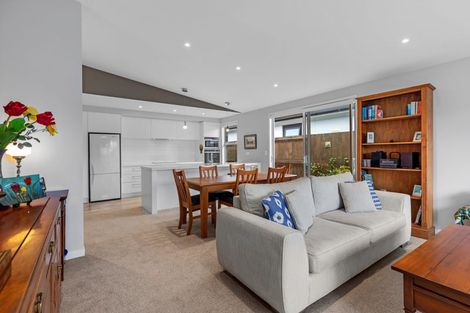 Photo of property in 90 Saint Pauls Drive, Brookfield, Tauranga, 3110