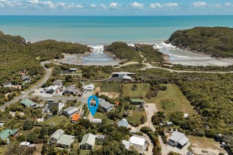 Photo of property in 8 Powell Place, Charleston, Cape Foulwind, 7892