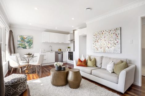 Photo of property in 2/61a Balmoral Road, Mount Eden, Auckland, 1024