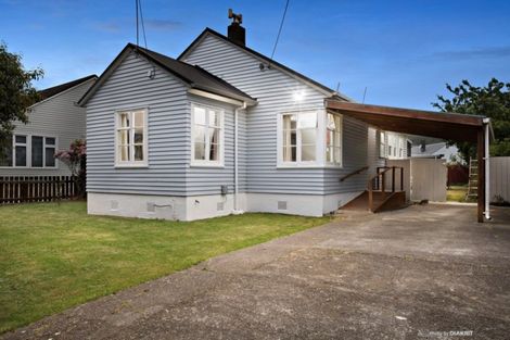 Photo of property in 14 Lockwood Crescent, Taita, Lower Hutt, 5011