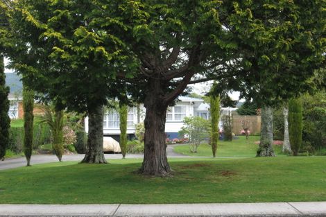 Photo of property in 118 Kawaha Point Road, Kawaha Point, Rotorua, 3010