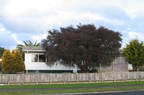 Photo of property in 21 Cromwell Drive, Fitzroy, Hamilton, 3206