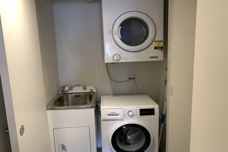 Photo of property in Monument Apartments, 3g/245 Wakefield Street, Te Aro, Wellington, 6011