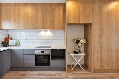 Photo of property in 10 Kari Lane, Kumeu, 0810