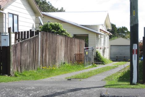 Photo of property in 116 Porchester Road, Papakura, 2110