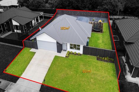 Photo of property in 10 Pyne Crescent, Pokeno, 2402