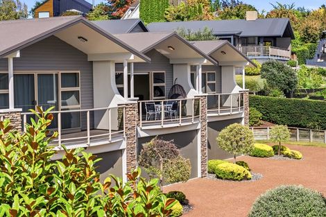 Photo of property in 2/17 Tremaine Avenue, Two Mile Bay, Taupo, 3330