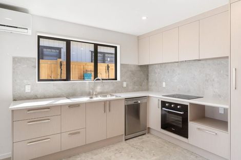 Photo of property in 15a Tributary Parade, Karaka, Papakura, 2113