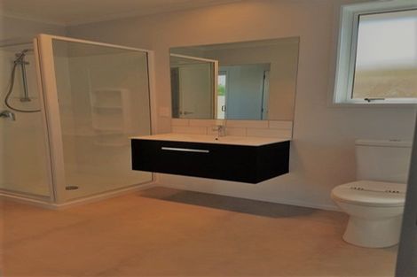 Photo of property in 11 Te Wharo Drive, Papamoa, 3118