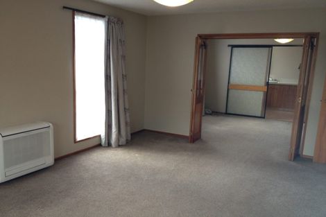Photo of property in 1/267 Sawyers Arms Road, Bishopdale, Christchurch, 8053