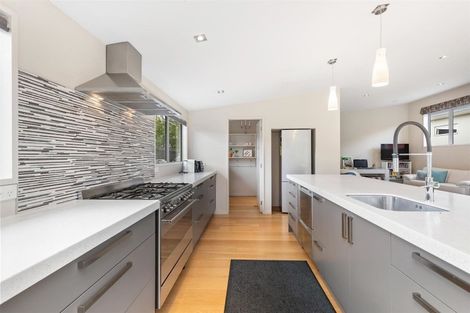 Photo of property in 47 Sylvan Street, Lake Hayes, Queenstown, 9304