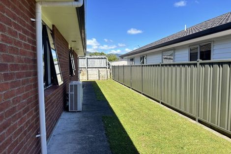 Photo of property in 4 Diamond Grove, Brown Owl, Upper Hutt, 5018