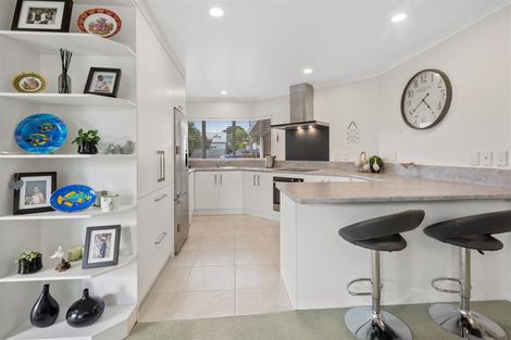 Photo of property in 57 Basley Road, Owhata, Rotorua, 3010