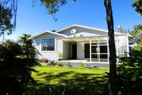 Photo of property in 40 Disraeli Street, Westport, 7825