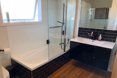 Photo of property in 1 Arlington Street, Burnside, Christchurch, 8053