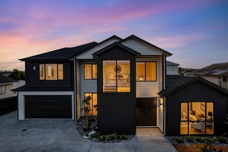 Photo of property in 20 Arthur Street, Riverhead, 0820