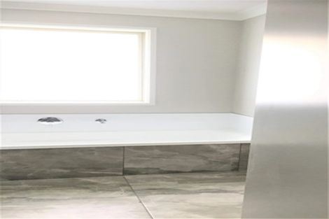 Photo of property in 11 Harding Drive, Papamoa Beach, Papamoa, 3118