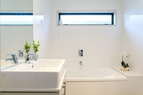 Photo of property in 8 Chateau Crescent, Rangatira Park, Taupo, 3330