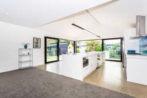 Photo of property in 39 Stoke Street, Sumner, Christchurch, 8081