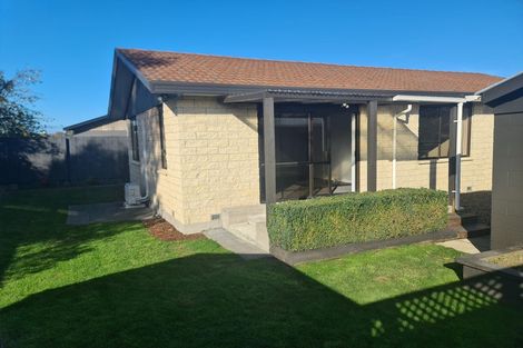 Photo of property in 128a Inwoods Close, Parklands, Christchurch, 8083