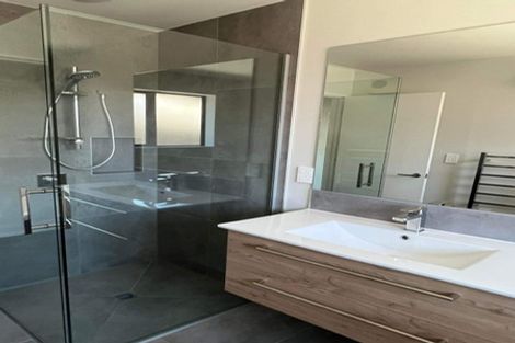 Photo of property in 10 Pierce Street, Marshland, Christchurch, 8083