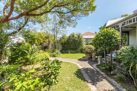 Photo of property in 913 Fitzroy Avenue, Mahora, Hastings, 4120