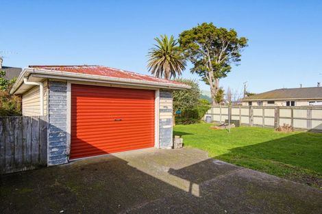 Photo of property in 14 Dittmer Street, Otaki, 5512