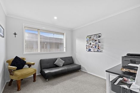 Photo of property in 11 Orchard Terrace, Riverhead, 0820