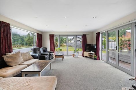Photo of property in 6 Morning Star Terrace, Arthurs Point, Queenstown, 9371