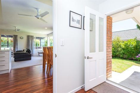 Photo of property in 5 Malthouse Lane, Heathcote Valley, Christchurch, 8022