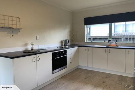 Photo of property in 11b Springs Road, Parakai, 0830