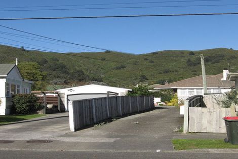 Photo of property in 13a Feist Street, Naenae, Lower Hutt, 5011