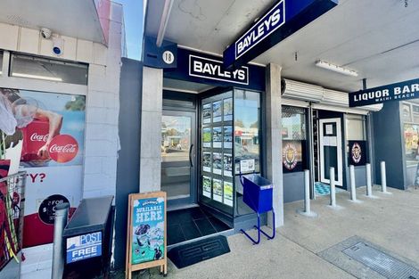 Photo of property in 18 Wilson Road South, Waihi Beach, 3611