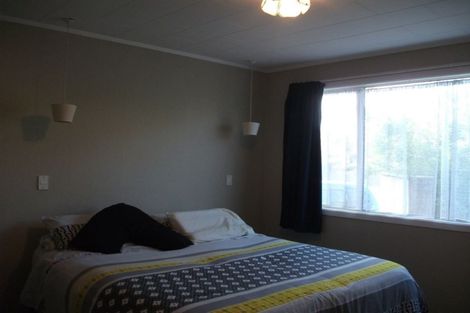 Photo of property in 2a Elder Grove, Paraparaumu, 5032