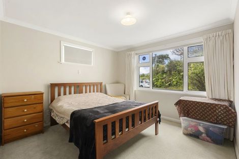 Photo of property in 122 Donald Street, Karori, Wellington, 6012