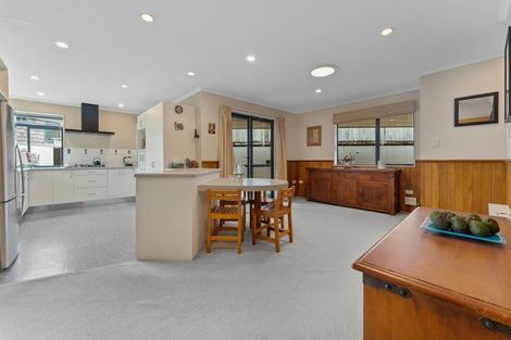 Photo of property in 7 Rimu Street, Strandon, New Plymouth, 4312