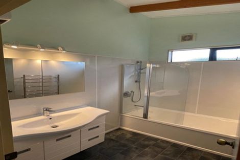 Photo of property in 55 Rigden Road, Opua, 0272