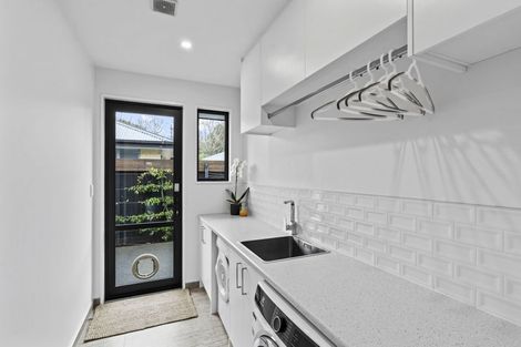 Photo of property in 46 Holiday Drive, Mairehau, Christchurch, 8052