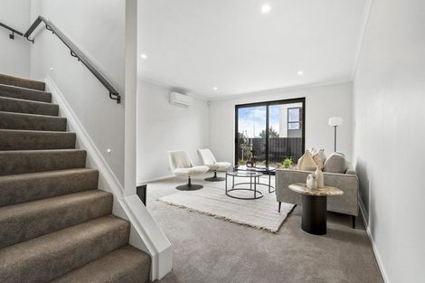 Photo of property in 6 Waka Moana Drive, Hobsonville, 0616