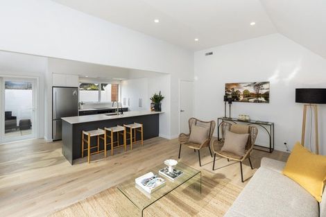 Photo of property in 16b Makora Street, Fendalton, Christchurch, 8041