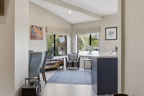 Photo of property in 110 Reynolds Road, Pukekohe, 2120