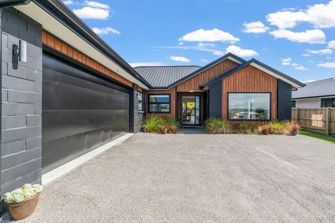 Photo of property in 50 Pinehurst Crescent, Morrinsville, 3300