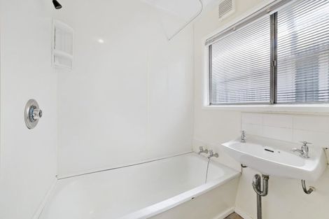 Photo of property in 19 Hildreth Street, Karori, Wellington, 6012