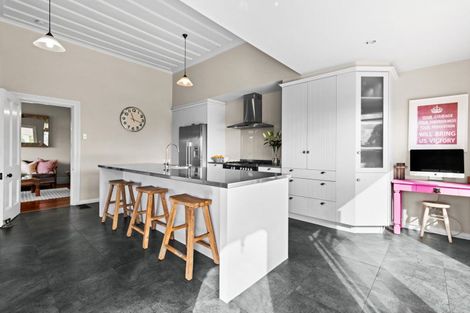 Photo of property in 47 Arataki Road, Havelock North, 4130