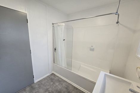 Photo of property in 51b Mana View Road, Paremata, Porirua, 5026