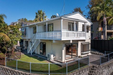 Photo of property in 2/74 Glamorgan Drive, Torbay, Auckland, 0630