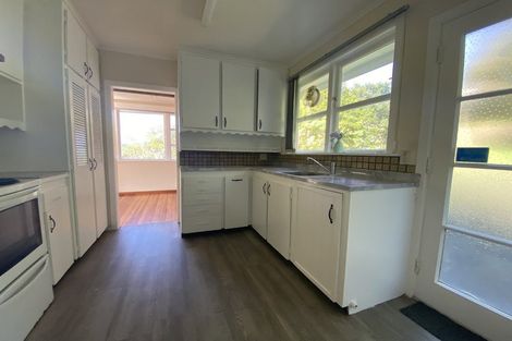 Photo of property in 29 Hollies Crescent, Johnsonville, Wellington, 6037